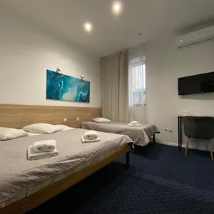 4* מלון Staryi Krakiv